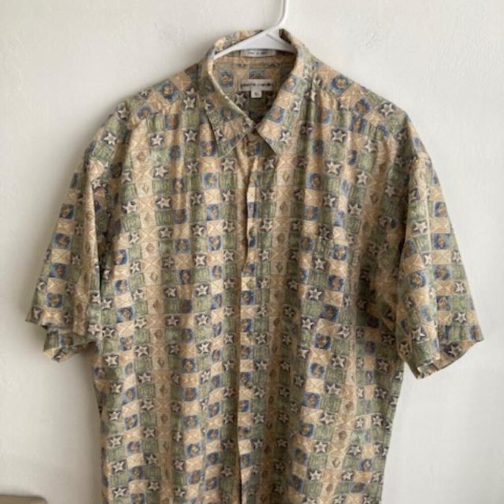 Pierre Cardin Vintage Men’s XL Short Sleeve Button Shirt Beige Blue Stars
